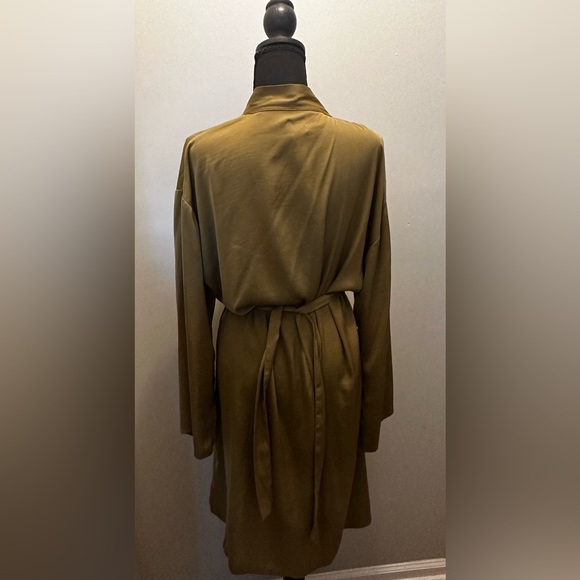 A New Day Kimono - Picture 4 of 5